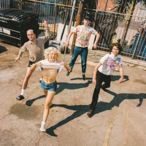 Amyl And The Sniffers – Cartoon Darkness