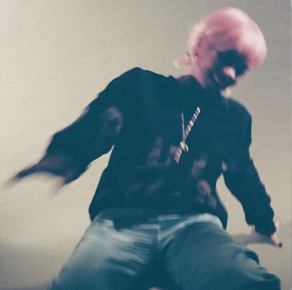 Lily Allen – No Shame